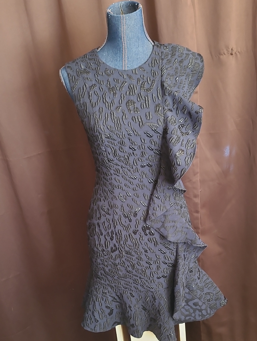BCBG MaxAzaria Navy Blue Textured Ruffle Dress